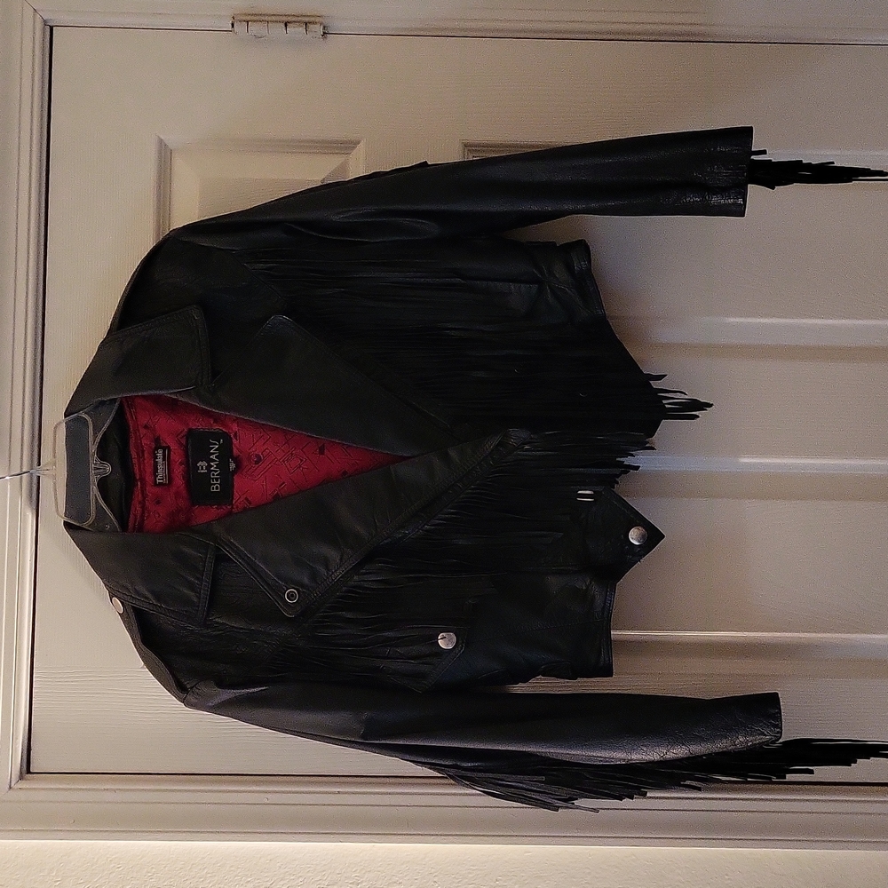 BERMANS 100% COWGIRL LEATHER JACKET.  THINSULATED ZIP VEST REMOVAL